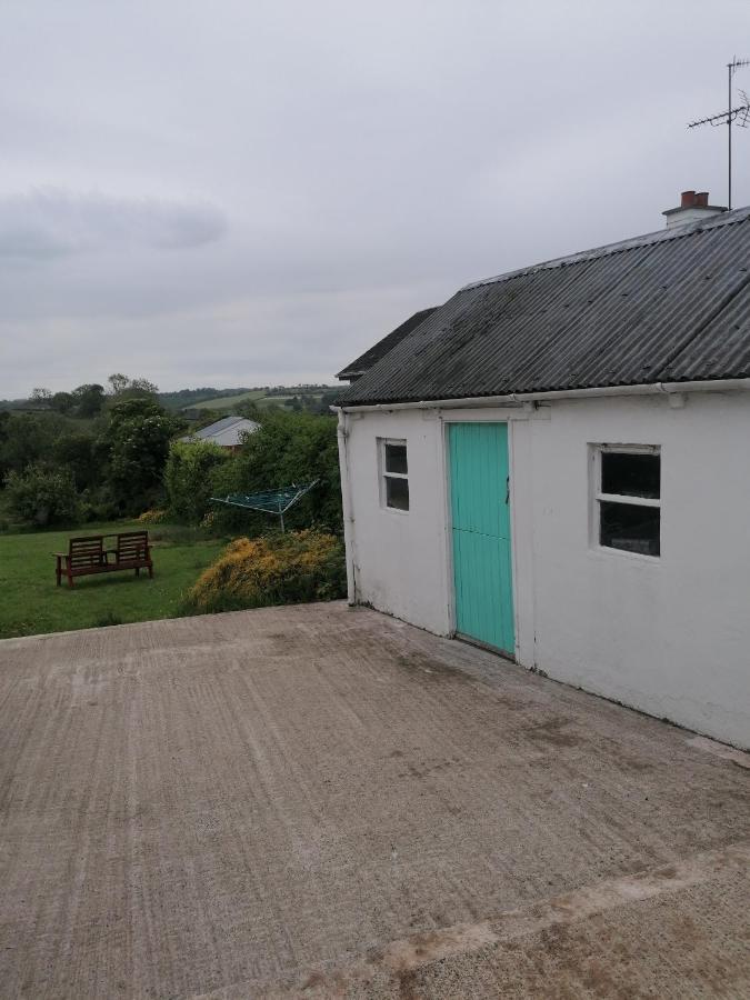 Charming Cottage 4 Bedroom Acton  Exterior photo